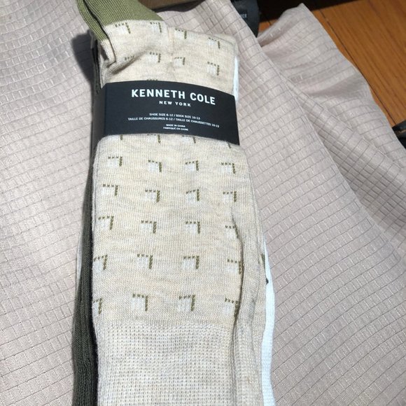 Kenneth Cole Men 6-pair assorted socks - Picture 2 of 5